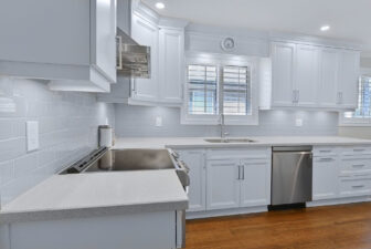 sunnycove-kitchen2